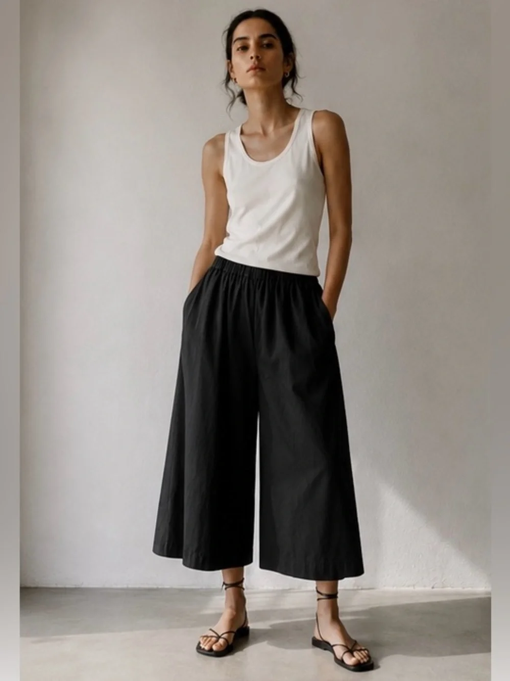 ZARA Cotton Poplin Wide-Leg Cropped Pull-On Culotte Pants in Black S NWT - Picture 1 of 9